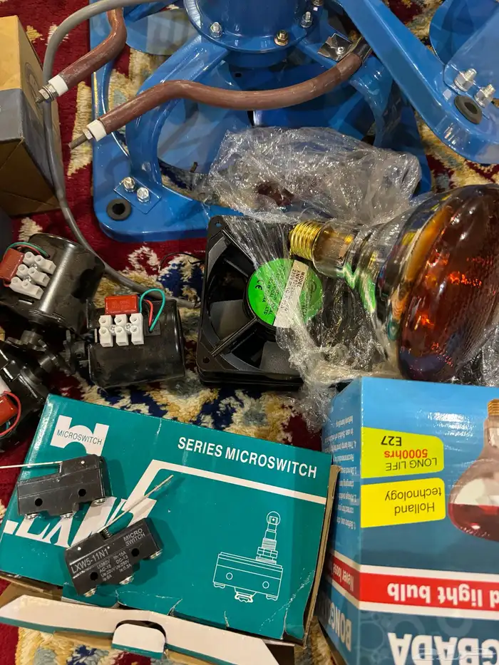 قطع غيار فقاسه 2