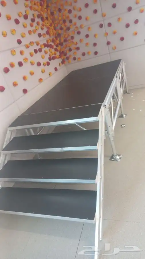 استيج مسرح المنيوم 0