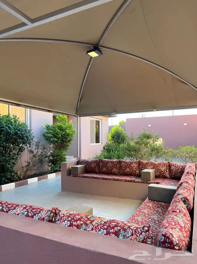 شاليهات واستراحات وفلل منتجع إطلالة الورد2 5