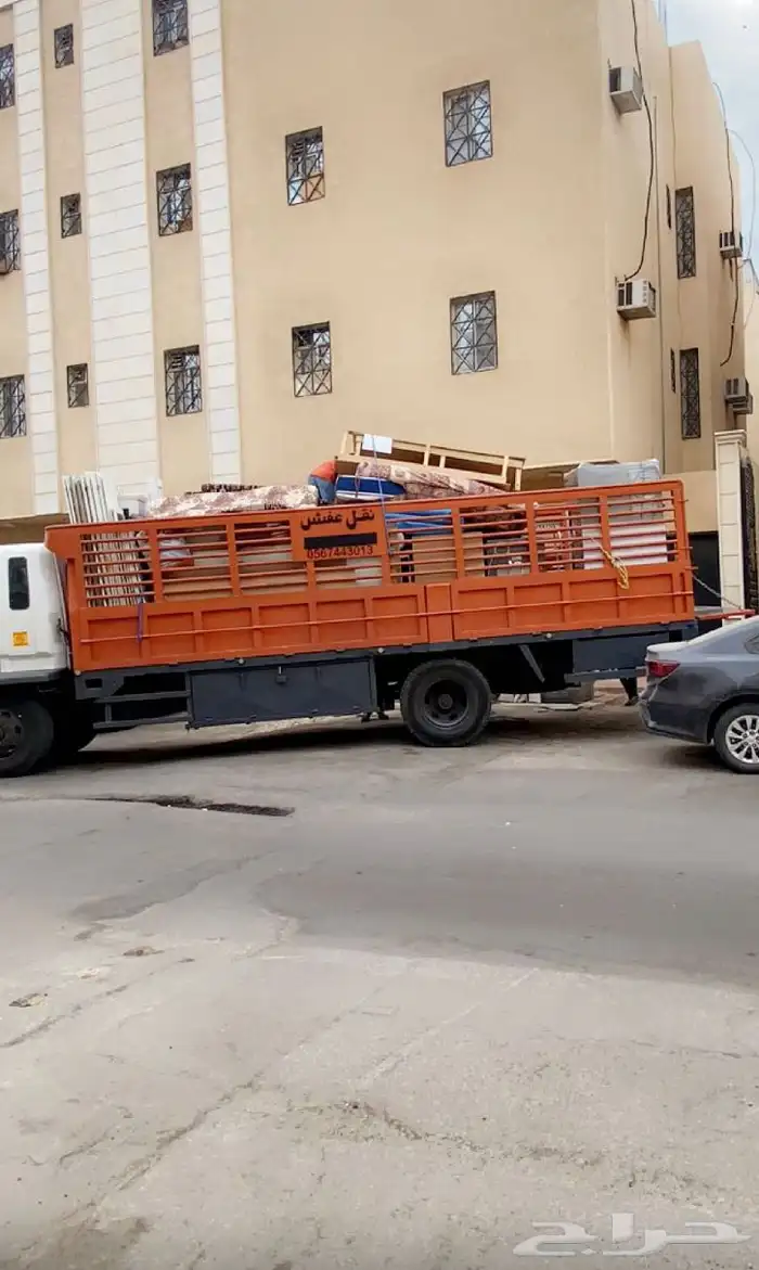 لوري 6 ونص لنقل العفش والاثاث 0