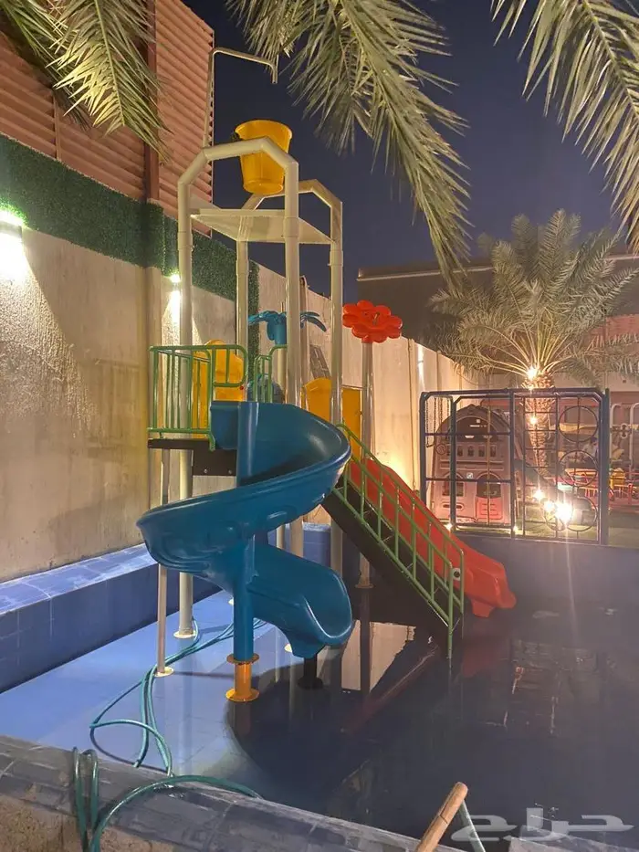 العاب مائية وسط 3 بوصة 5