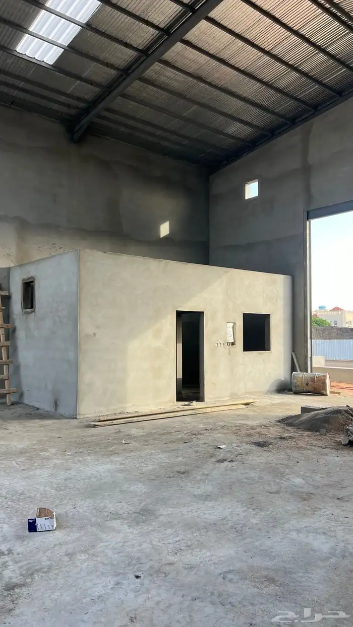 إنشاء وتنفيذ مستودعات نموذجية نجران 17