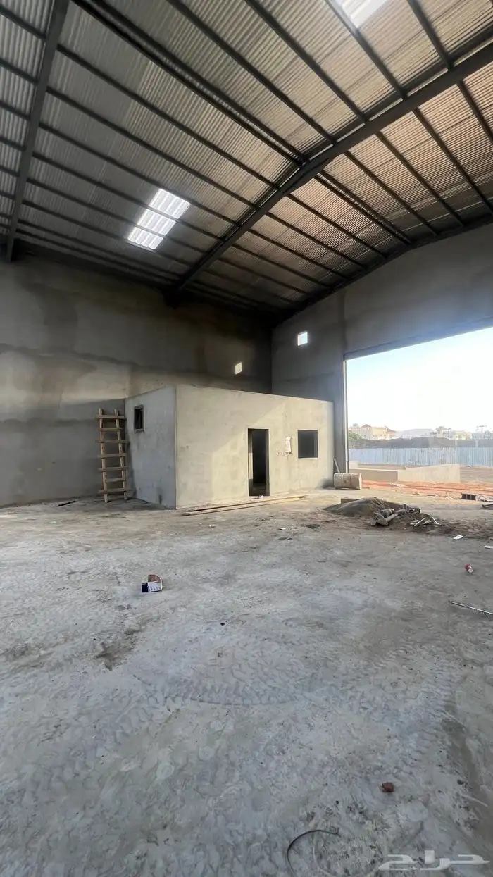 إنشاء وتنفيذ مستودعات نموذجية نجران 16