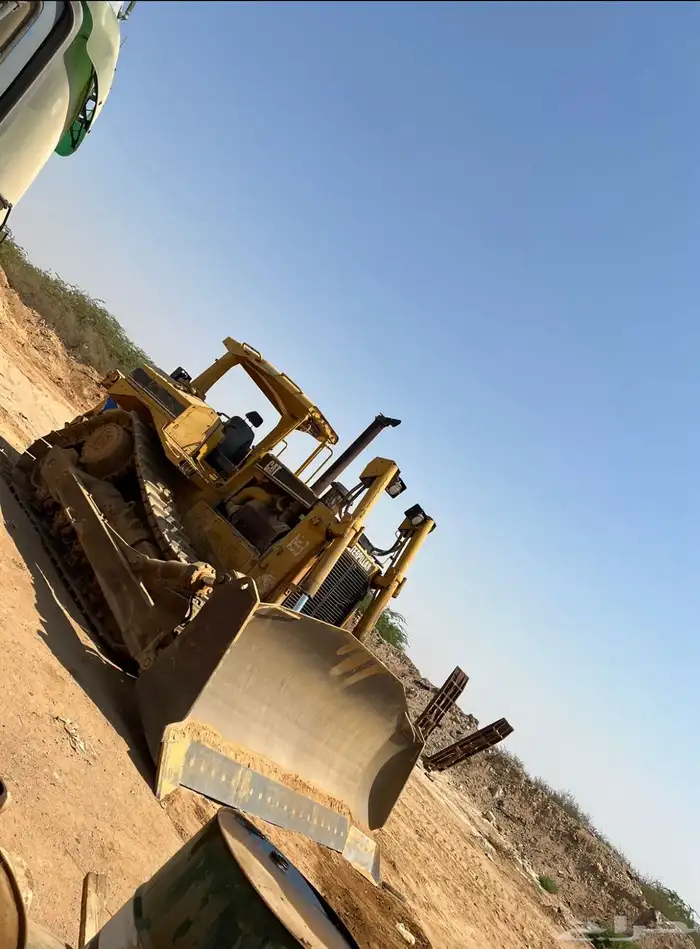 دركتر بلدلوزر كتر بلر للايجار 0