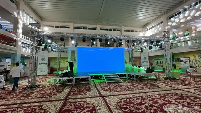 اضواء التميز لتنظيم المعارض والمؤتمرات في افضل الاشكال 10