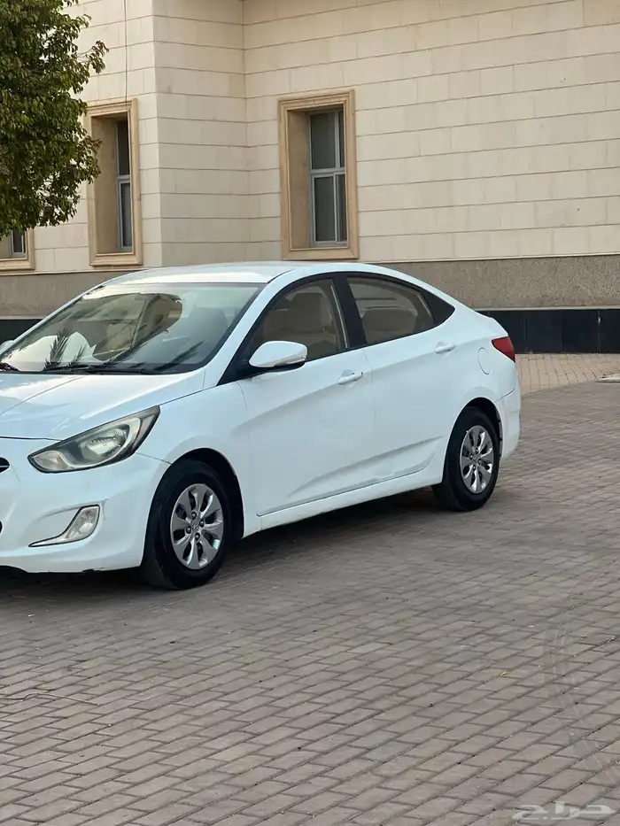 اكسنت مديل 2012 تم البيع 14