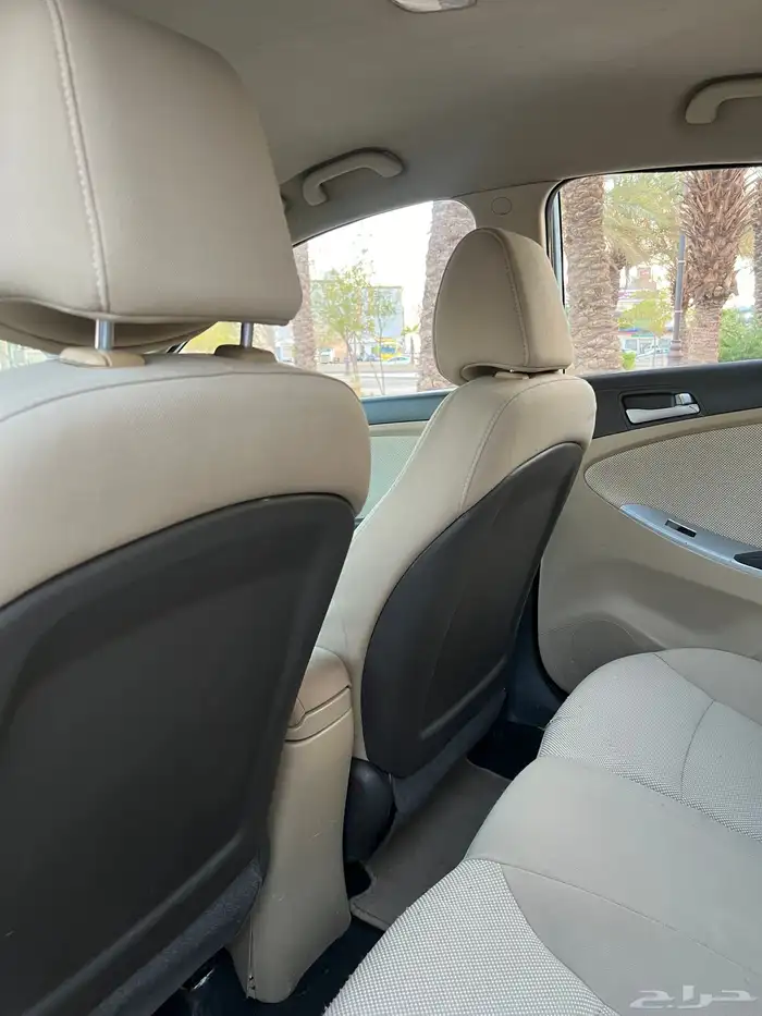 اكسنت مديل 2012 تم البيع 27