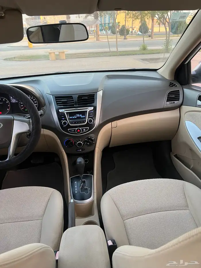 اكسنت مديل 2012 تم البيع 34