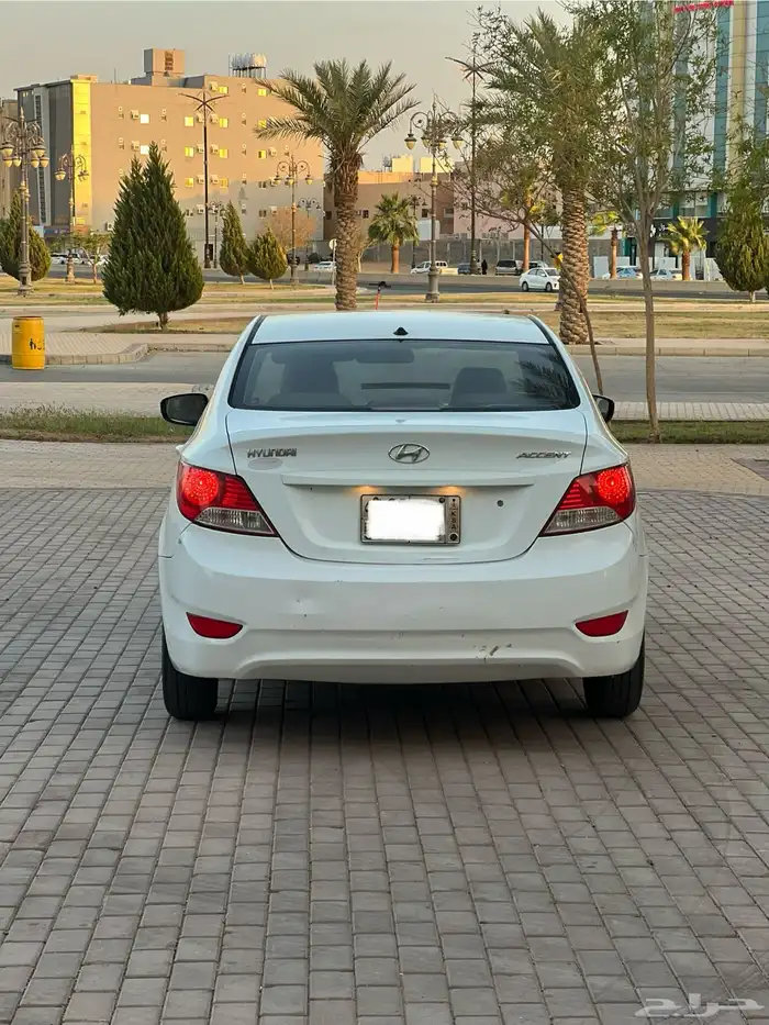 اكسنت مديل 2012 تم البيع 3