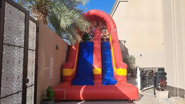 زحاليق مائية لتأجير 35