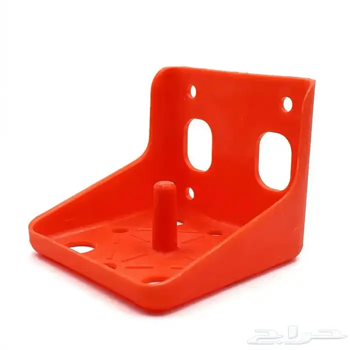 قاعدة تثبيت حجر أملاح للمواشي 1