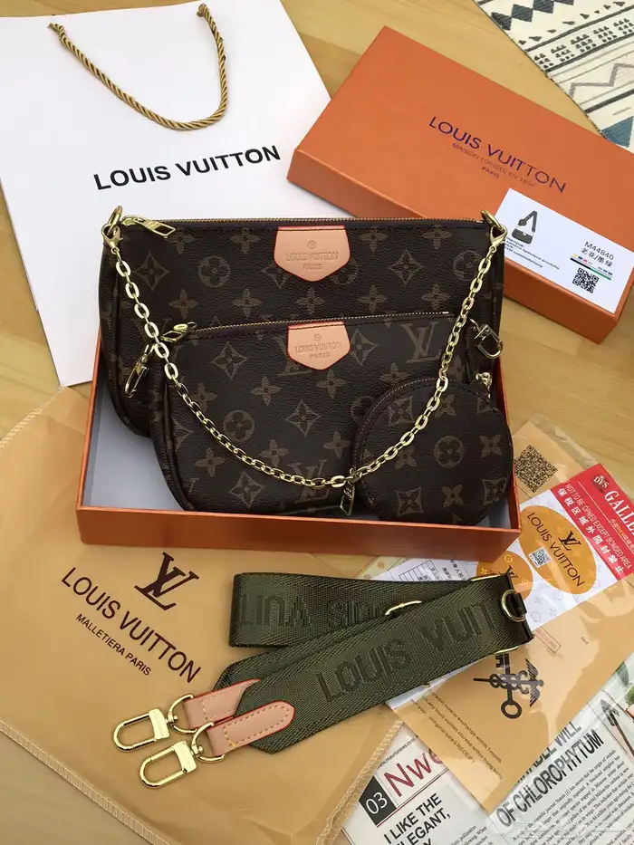 شنط ماركات فوري الرياض 10