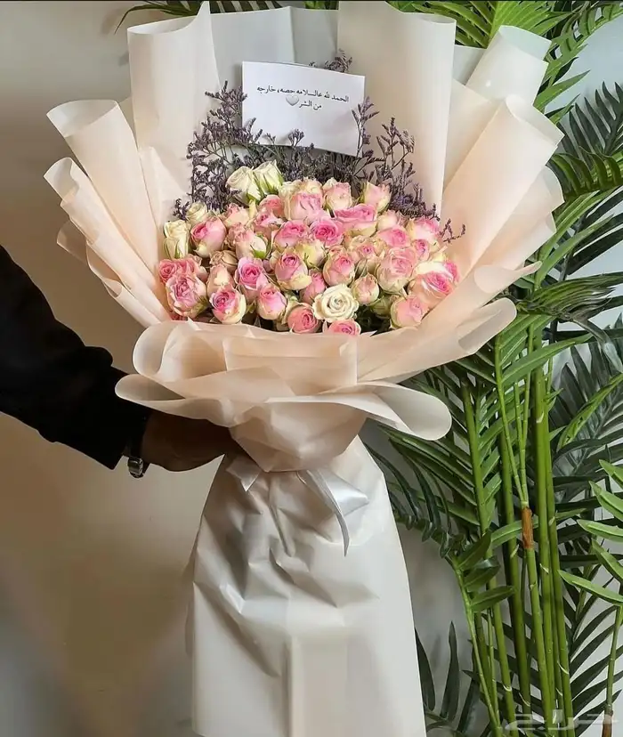 مندوب تنسيق باقات ورد وهدايا ( نصنع اللحظة لكم بكل حب ) 10