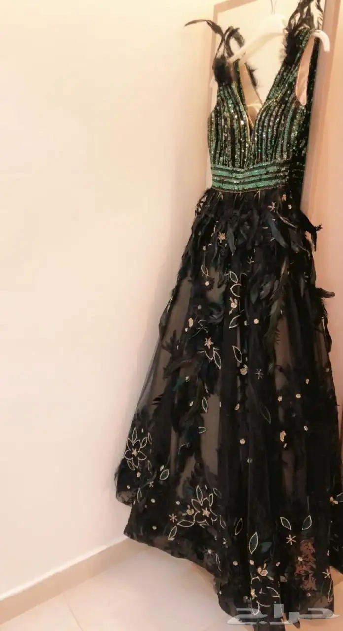 فستان مستعمل مره واحده 0