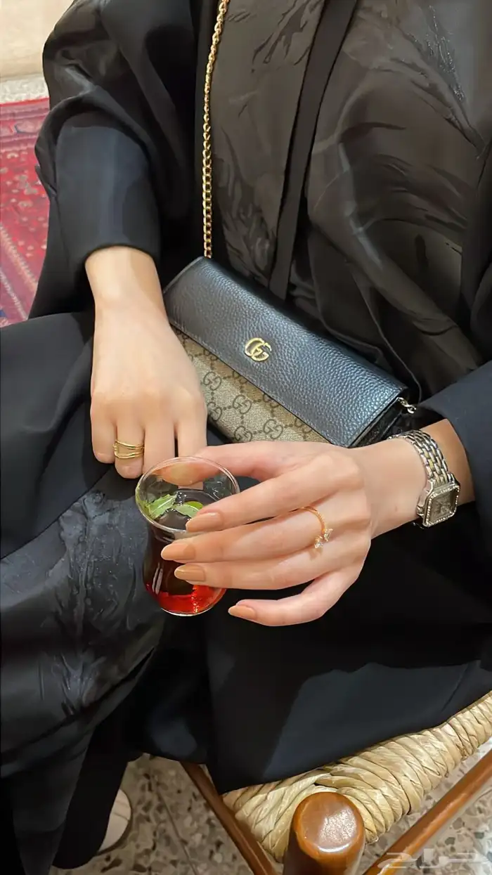 حقيبة قوتشي نظارت أكسسوارات ت كمل أناقتك  وت عب ر عن شخصيتك. 9