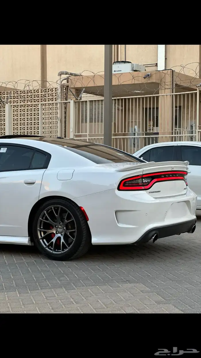 تشارجر srt موديل 2016 (( تم البيع )) 3