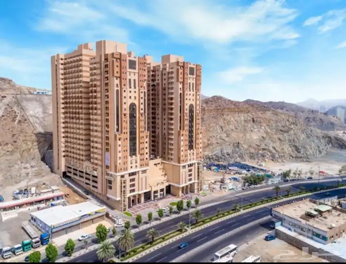 شقه فندقيه للإيجار في فندق ابراج التلال 0