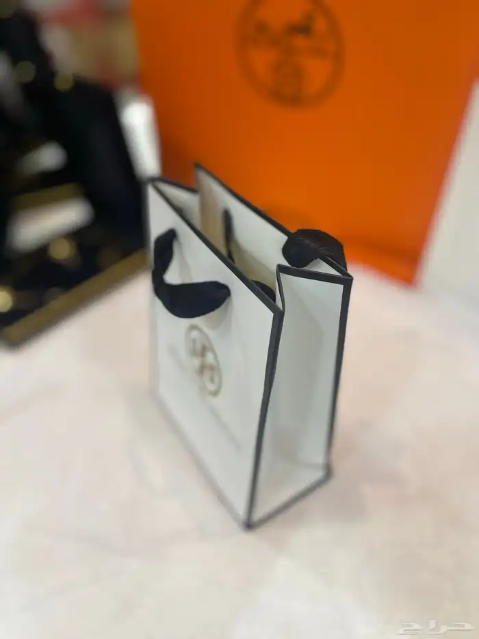 علب ماركات 60