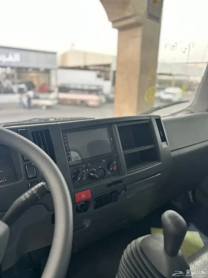 دينا ايسوزو 6 طن NQR75L شاسيه قصير 5.67م -2024 5