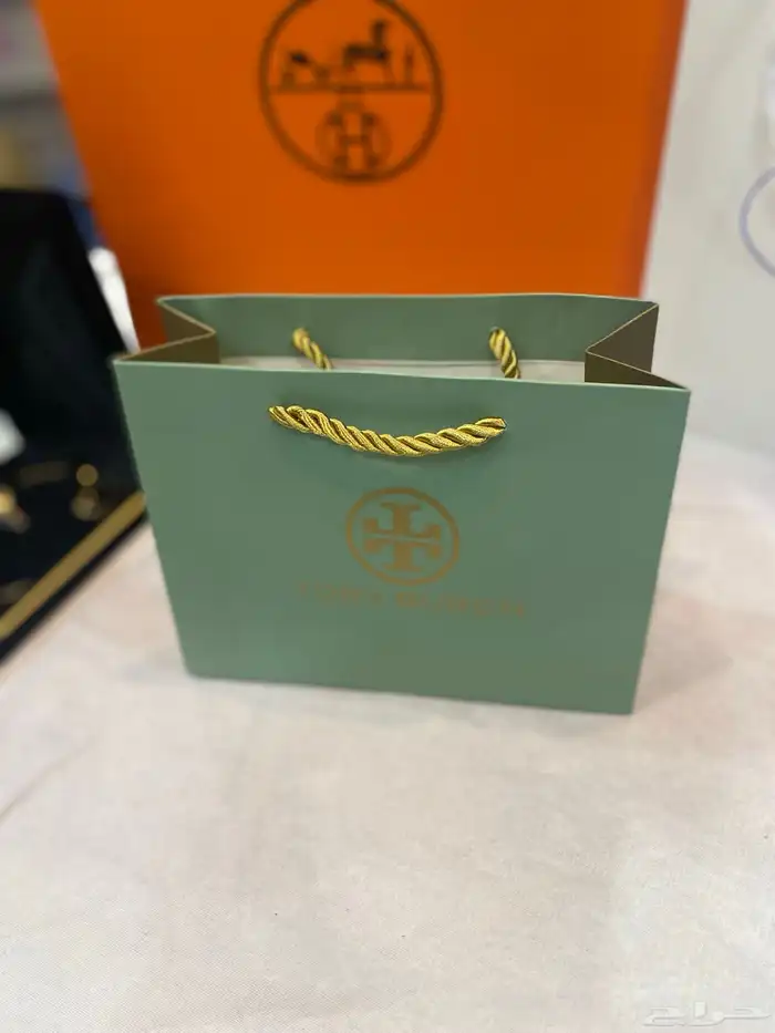 علب ماركات 55