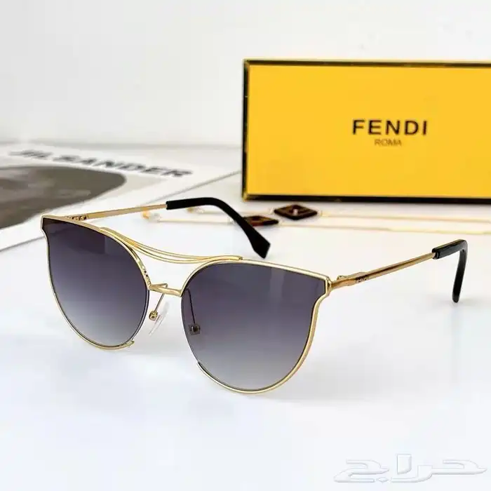 حقيبة قوتشي نظارت أكسسوارات ت كمل أناقتك  وت عب ر عن شخصيتك. 1