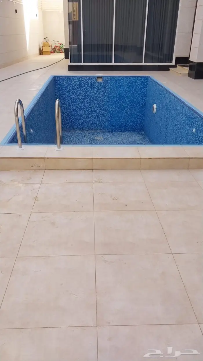 إنشاء و صيانة برك السباحة 7