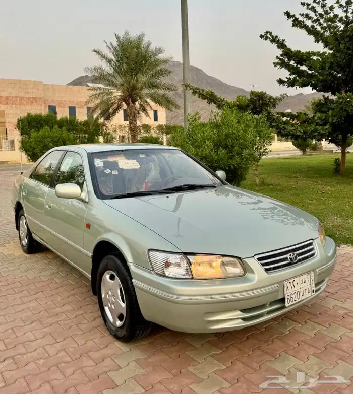 كامري 2002 بلد ( مباع ) 28