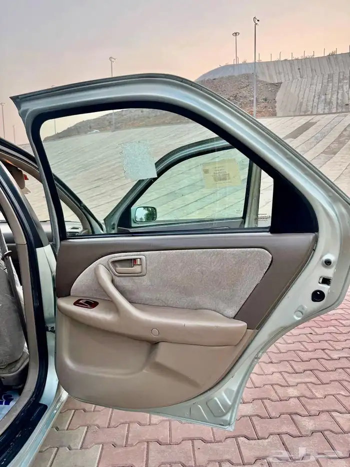 كامري 2002 بلد ( مباع ) 48