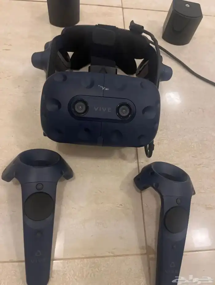 VR VIVE PRO 1