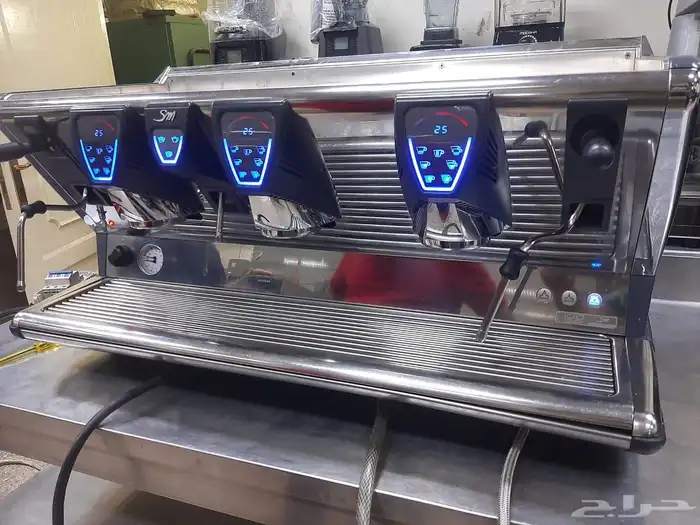 مكاين قهوة اسبريسو ايطالي مستهمل نضيف شبه جديد 0