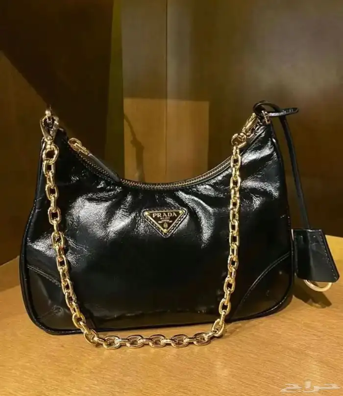 شنطة برادا و فندي ماركات شناط 3