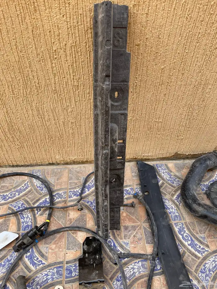 قطع اودي A7 للبيع 10