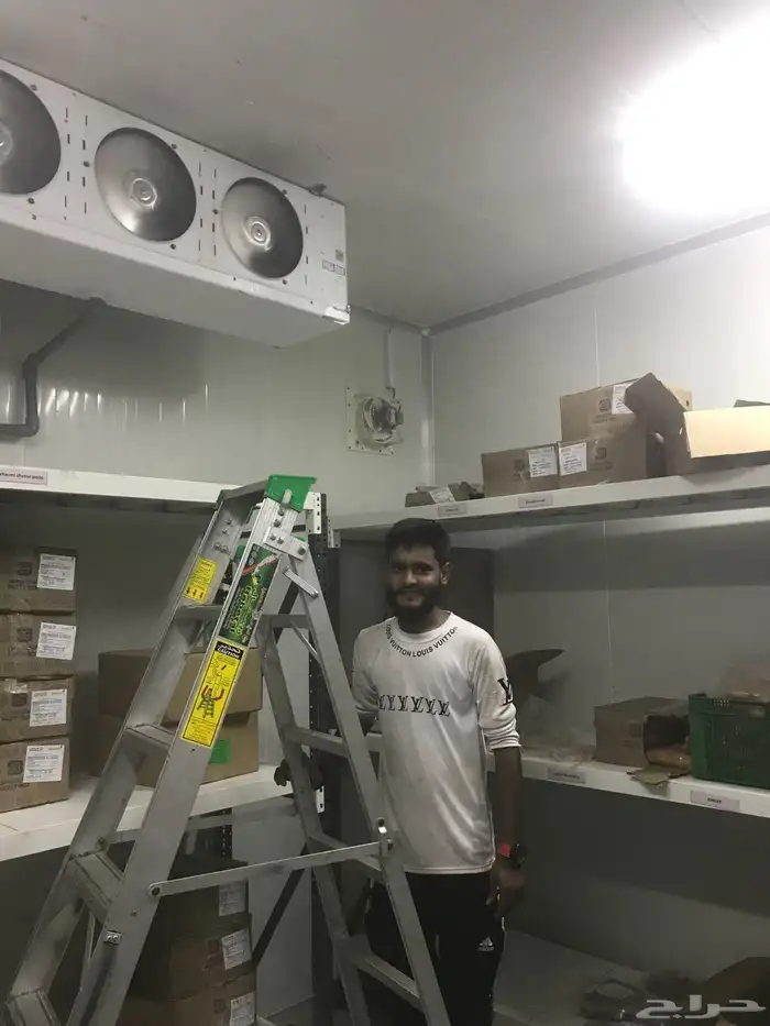 مهندس باكستاني مكيفات مركزي كونسيلت غرف تجميد ثلاجات 20