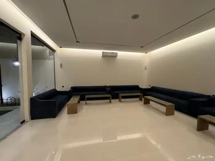 استراحة للبيع في خميس مشيط 10