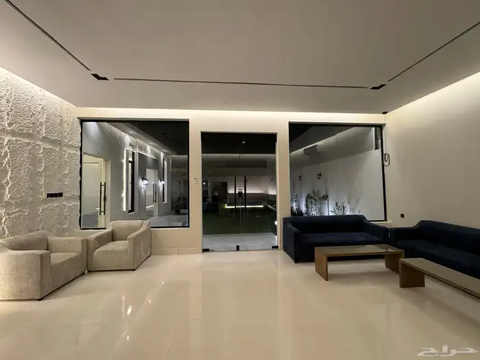 استراحة للبيع في خميس مشيط 12