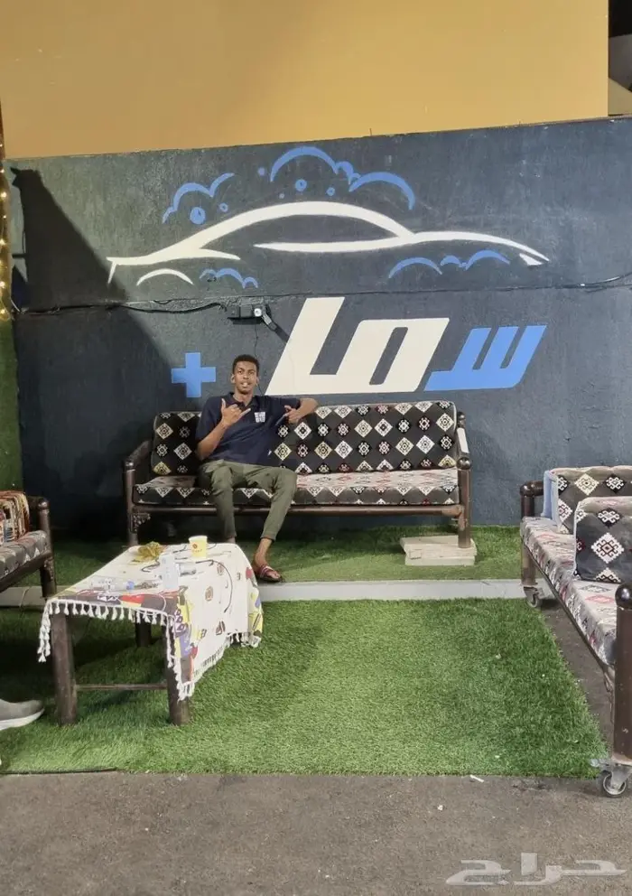 رسام جدران جيرافيتي 11