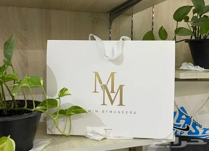 بوكسات اكياس عبايات اكياس فساتين شرايط اكواب أكياس شحن كروت 98