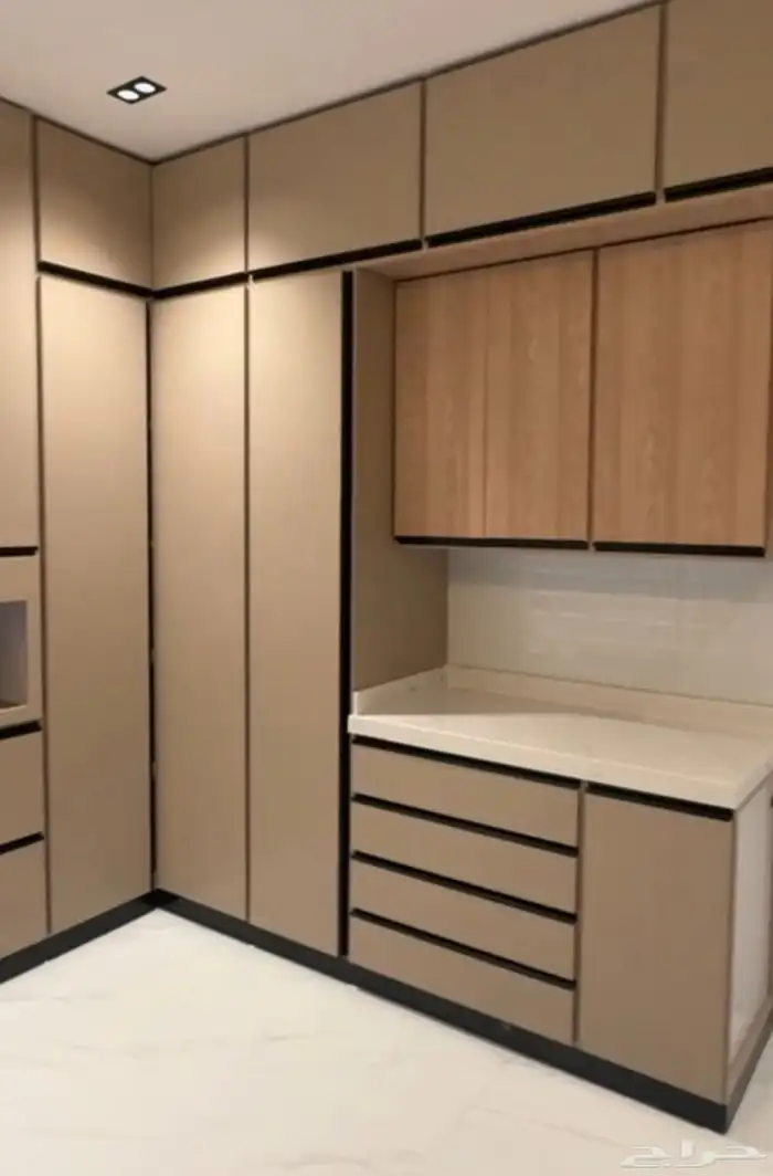 تفصيل دواليب مطابخ صاج المنيوم خشب 13