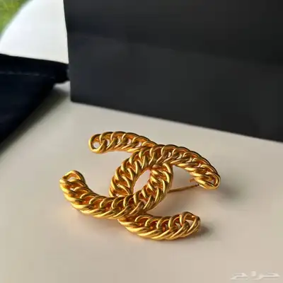 بروش شانيل 5