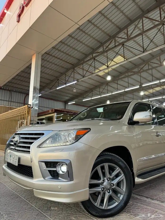 لكزس 2013 سعودي (( LX570 )) (( تم البيع )) 6