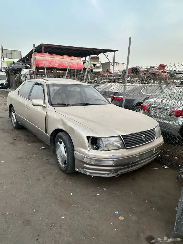 قطع غيار تشليح لكزس LS400 موديل 96 1