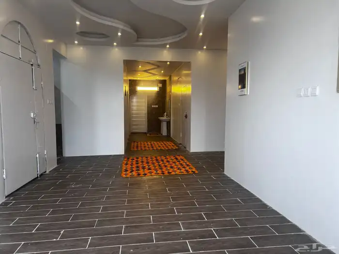 بيت للإيجار قريب من السوده 3