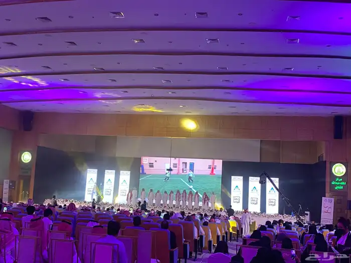 بيع وتأجير شاشات تفاعليه وشاشات عرض p2 و p3 تنظيم فعاليات 4