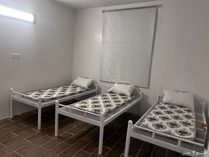 بيت للإيجار قريب من السوده 4