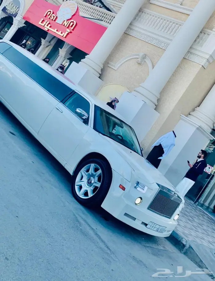 سيارات ليموزينات vip مميزة فخمة تخرج زواج مطار 77