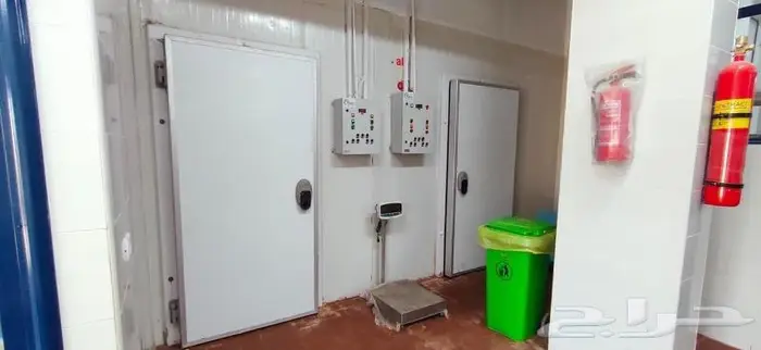 مهندس ثلاجات مركزيه وغرف تجميد وتبريد وثلاجات عرض 24