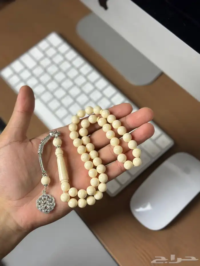 مسباح بكلايت ب35 ريال فقط سبحة 23