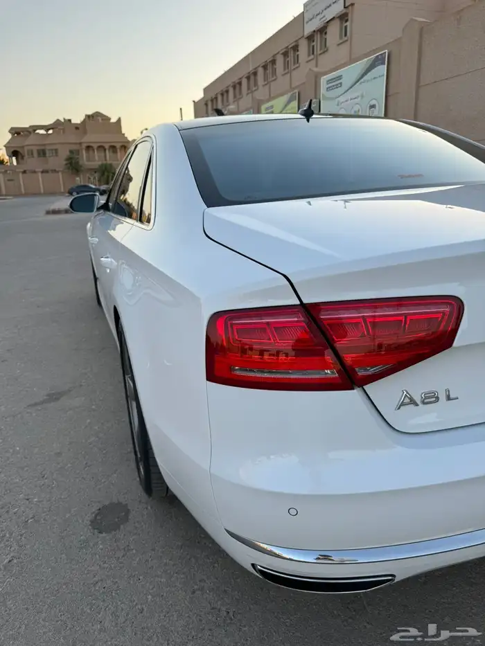 اودي 12 سلندر كامل الموصفات 16