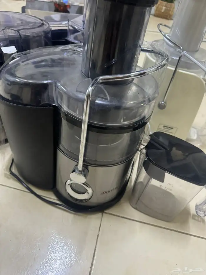 اجهزه كهربائيه وعربيات اطفال 24