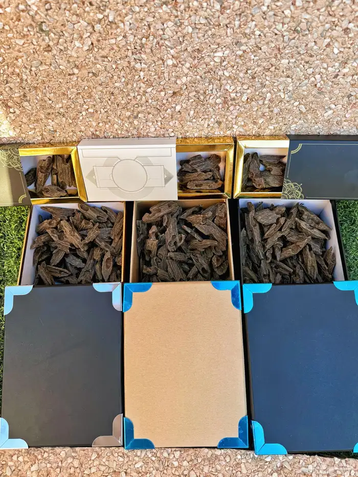 نقوة بخور مناسبات محصول ملكي (بقي علبتين) 1